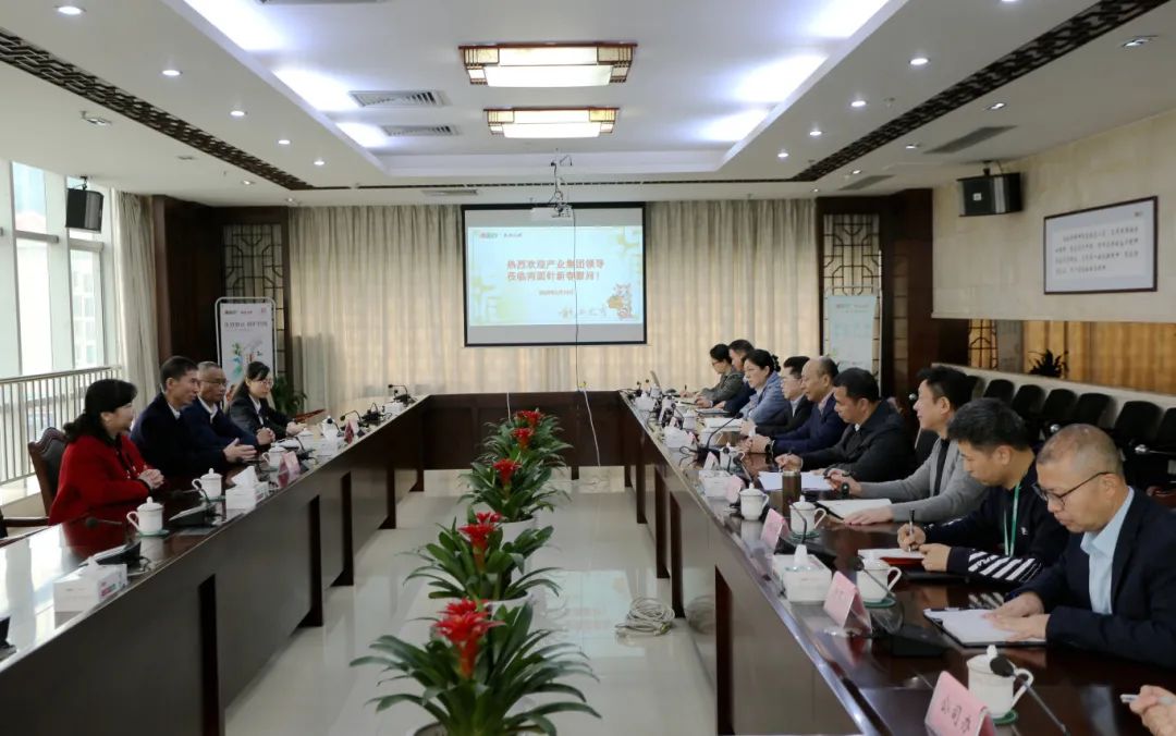 90a69275f3c5a0f446b5d7f293428099.jpg 90a69275f3c5a0f446b5d7f293428099.jpg