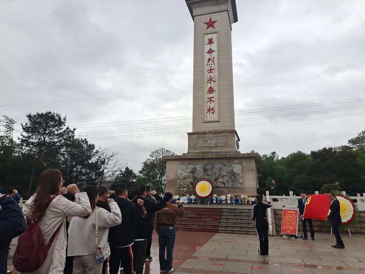 5dd9cb6998af46aa23c8b8e741c25695.jpg 5dd9cb6998af46aa23c8b8e741c25695.jpg